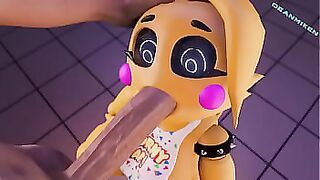 Toy chica heartbreak blowjob