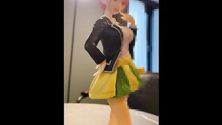 Bukkake masturbation on the Quintessential Quintuplets Nakano Ichika uniform ver. figure
